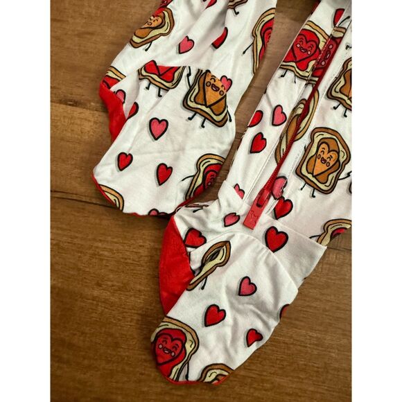 Kiki and LuLu PB& J onesie 2T - Picture 3 of 4